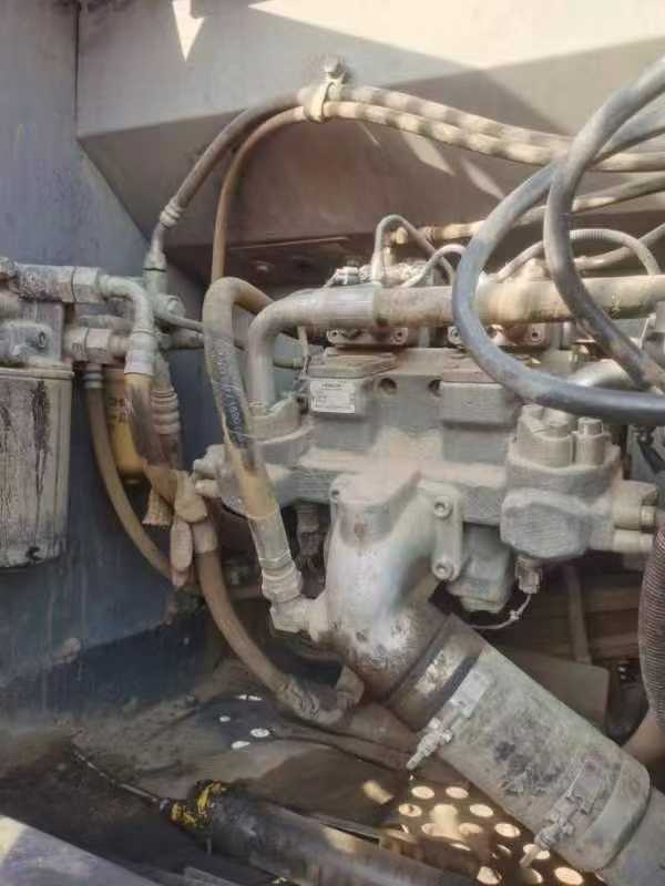 Buy Hitachi ZAXIS200 Used Excavator / 4 Used Hitachi ZAXIS200 Excavator 2016 Model / 4