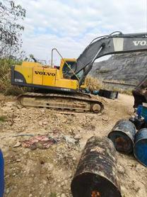 Buy Volvo EW210C Used Excavator / 2 Used Volvo EW210C Excavator 2013 Model / 2