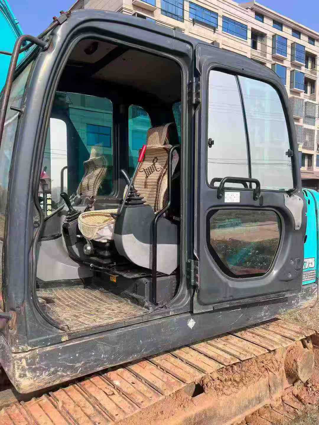 Buy Kobelco SK75 Used Excavator / 6 Used Kobelco SK75 Excavator 2016 Model / 6