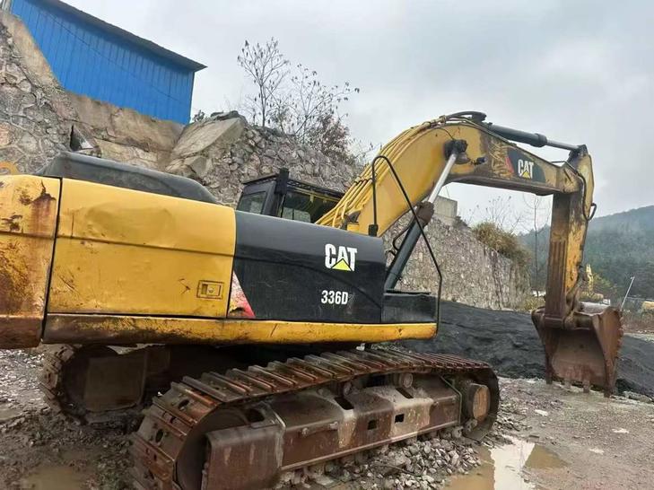 Buy Caterpillar 336FLH Used Excavator / 1