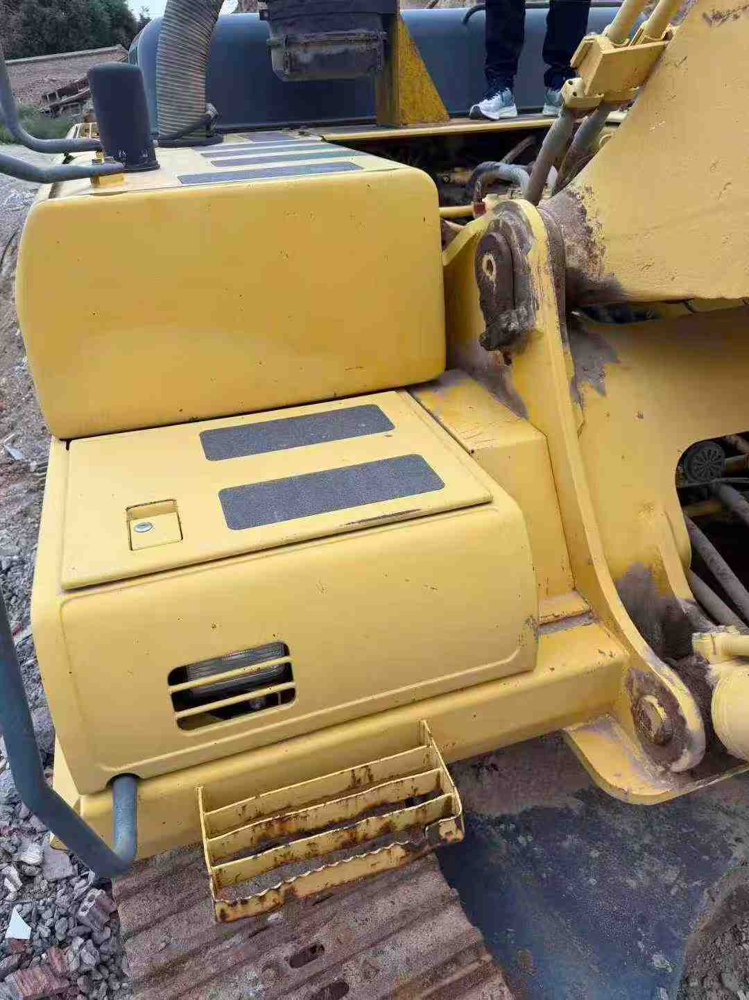 Buy Komatsu PC60-7 Used Excavator / 9 Used Komatsu PC60-7 Excavator 2016 Model / 9