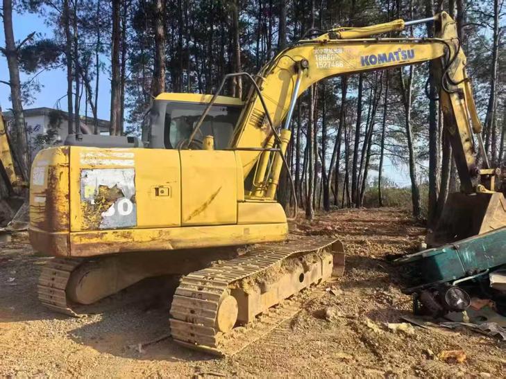 Buy Komatsu PC110-7 Used Excavator / 1