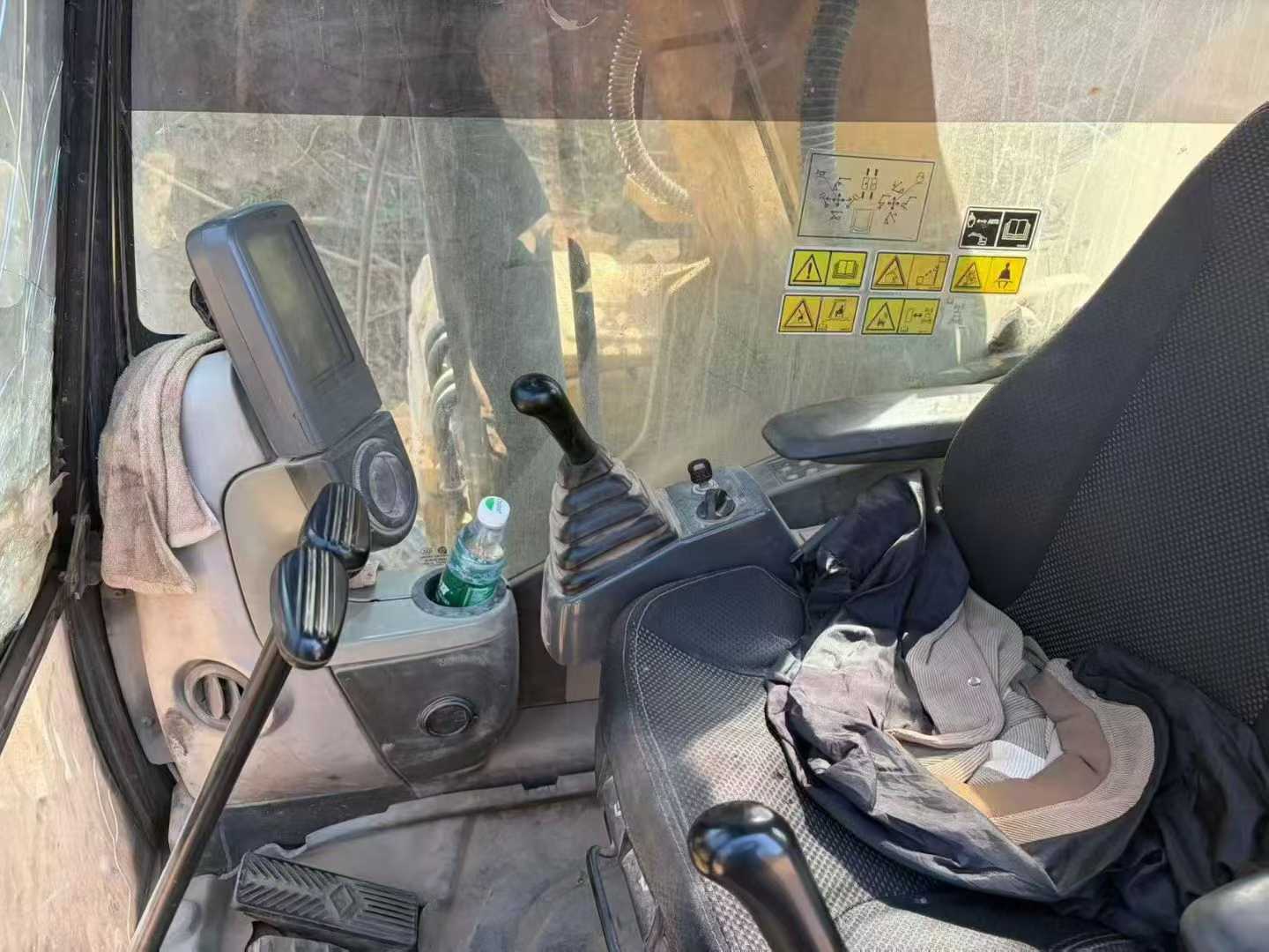 Buy Caterpillar 323 Used Excavator / 5 Used Caterpillar 323 Excavator 2013 Model / 5