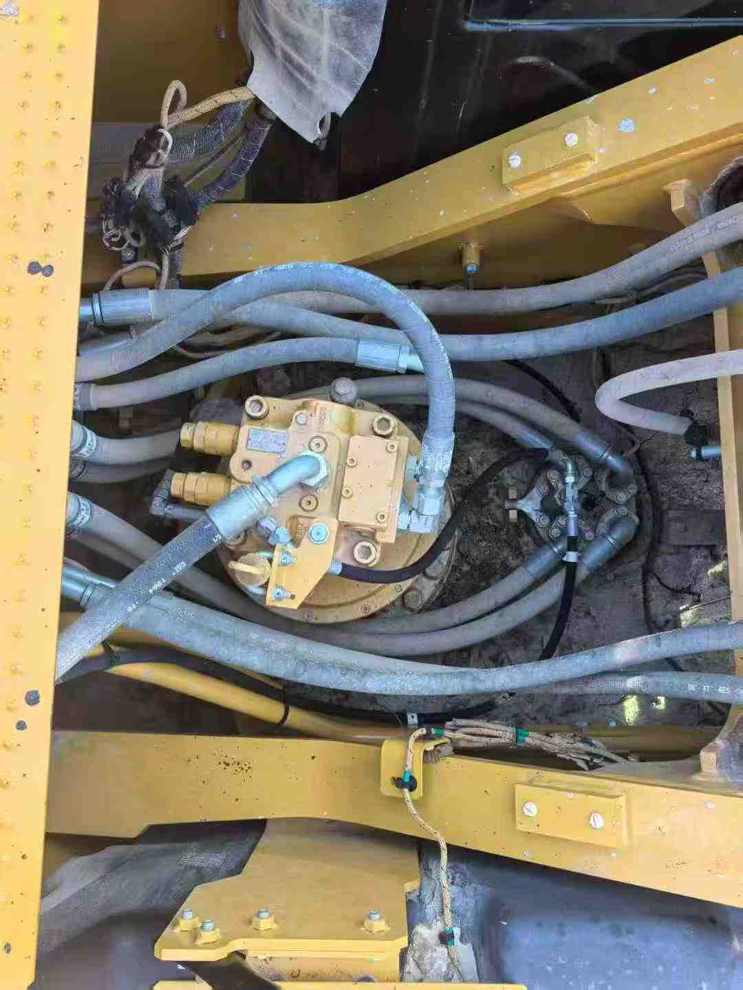 Buy Caterpillar CT60 Used Excavator / 6 Used Caterpillar CT60 Excavator 2020 Model / 6