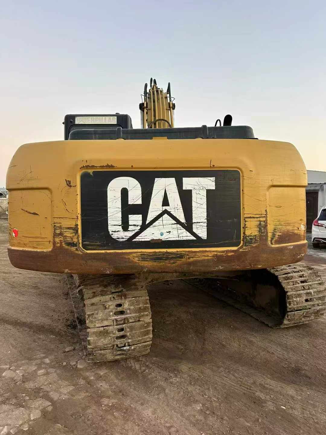 Used Caterpillar 320D Excavator 2010 Model / 2