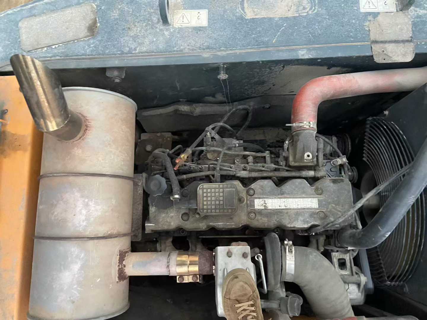 Buy Hyundai R215VS Used Excavator / 7 Used Hyundai R215VS Excavator 2017 Model / 7