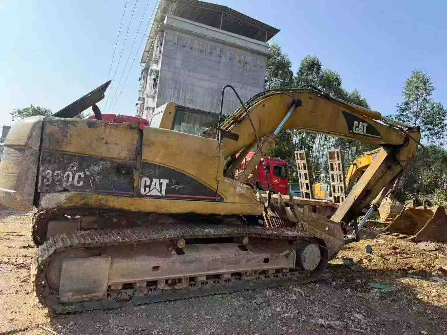 Buy Caterpillar CT20 Used Excavator / 7 Used Caterpillar CT20 Excavator 2016 Model / 7