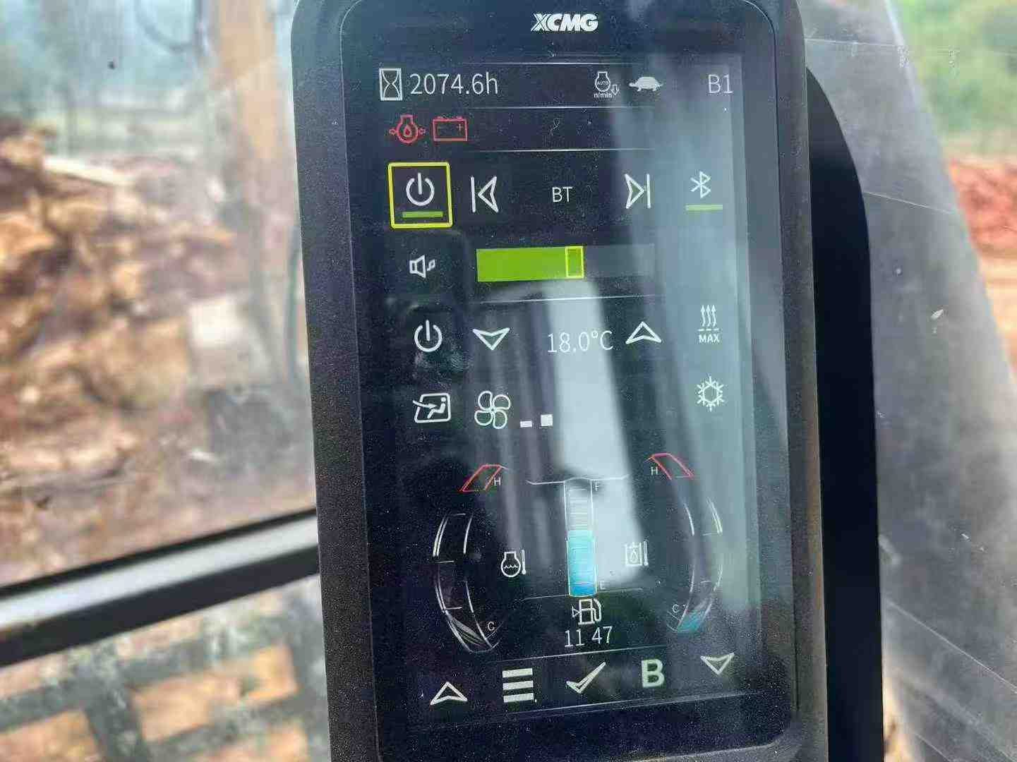 Buy XCMG XE75G Used Excavator / 8 Used XCMG XE75G Excavator 2023 Model / 8