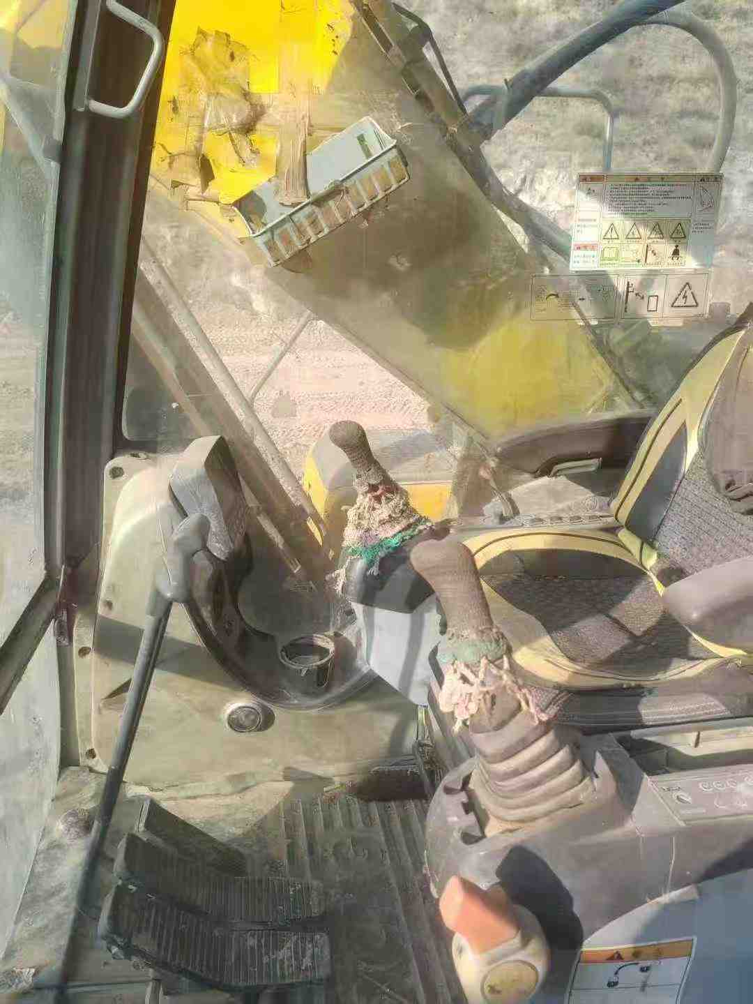 Buy XCMG XE265D Used Excavator / 7 Used XCMG XE265D Excavator 2014 Model / 7