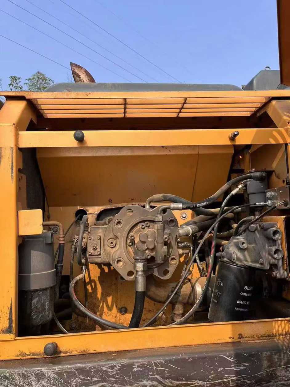 Buy Sany SY215C-9 Used Excavator / 6 Used Sany SY215C-9 Excavator 2016 Model / 6