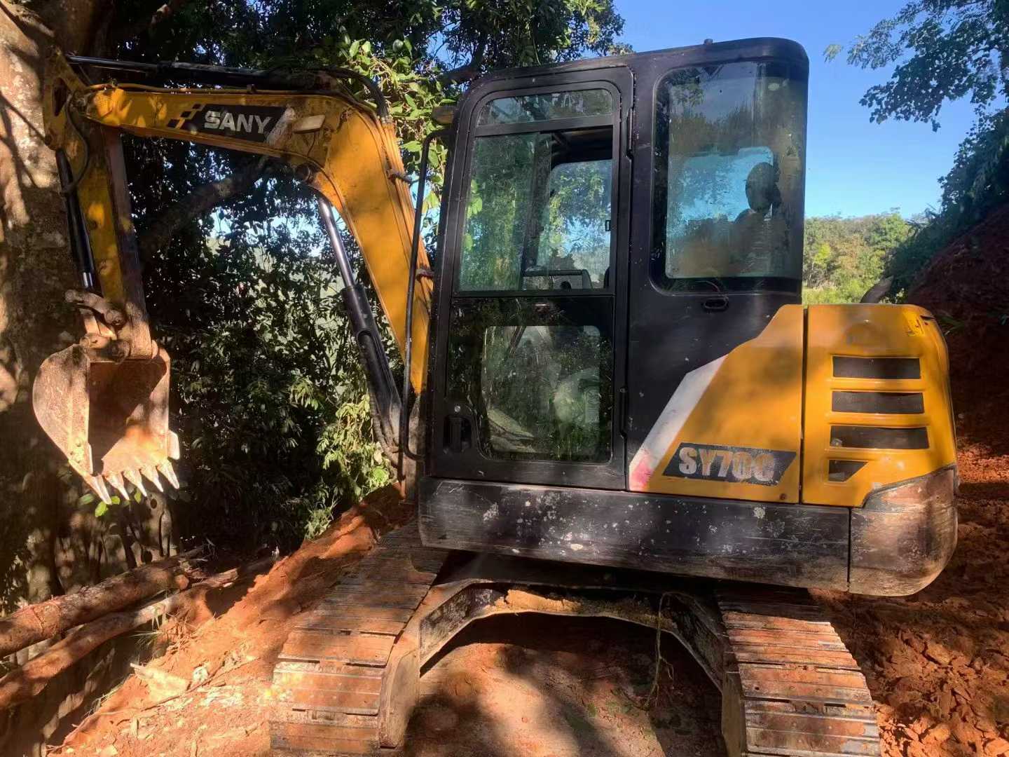 Buy Sany SY60 Used Excavator / 1