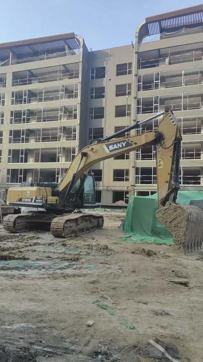 Buy Sany SY245H Used Excavator / 1