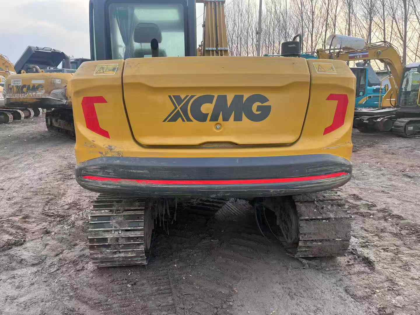 Buy XCMG XE75WD Used Excavator / 4 Used XCMG XE75WD Excavator 2025 Model / 4