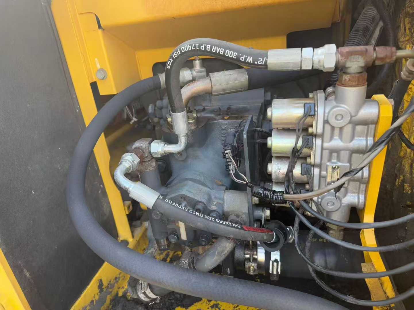 Buy Komatsu PC120-6E Used Excavator / 7 Used Komatsu PC120-6E Excavator 2016 Model / 7