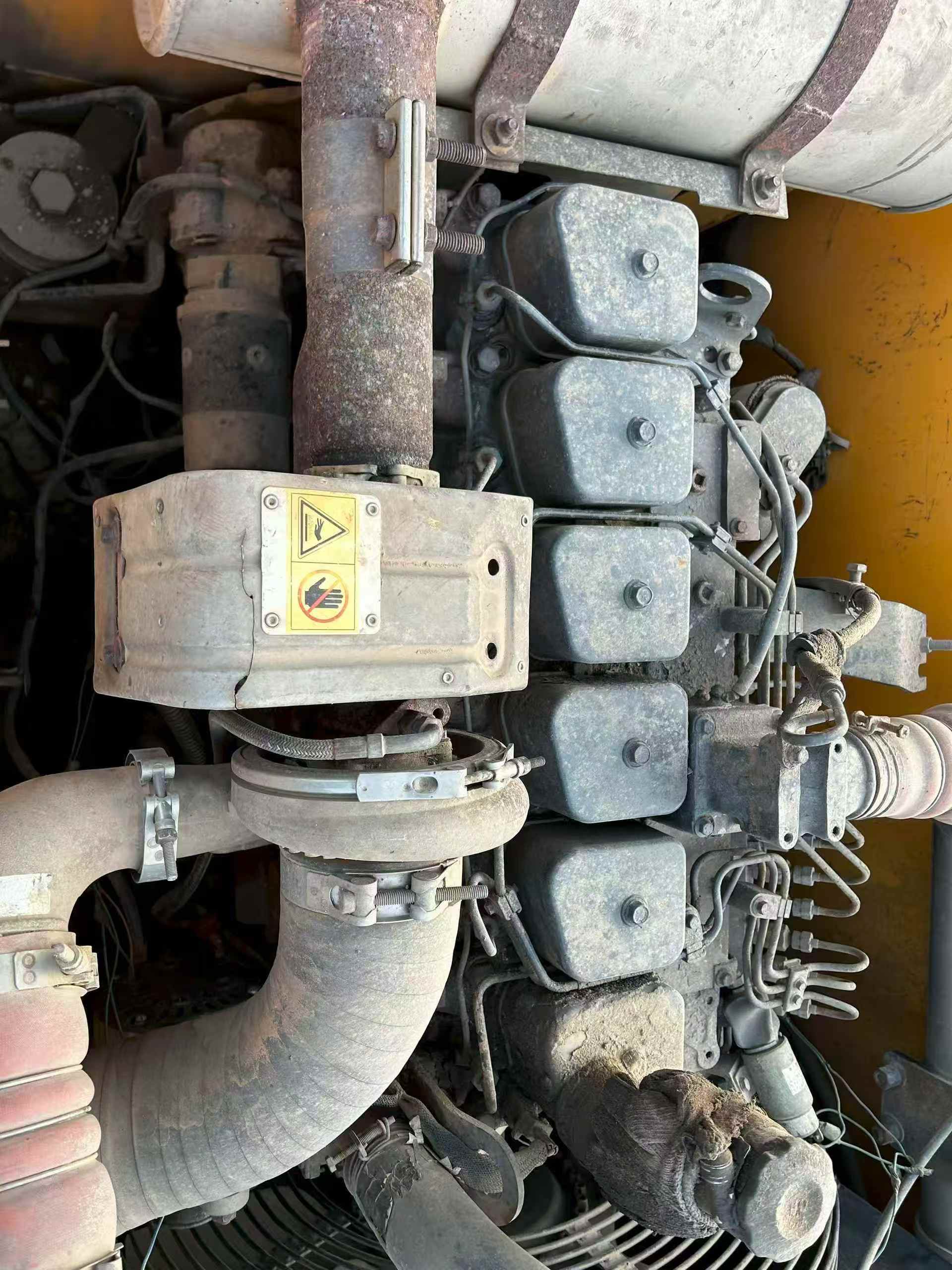 Buy Hyundai R225-7 Used Excavator / 6 Used Hyundai R225-7 Excavator 2016 Model / 6