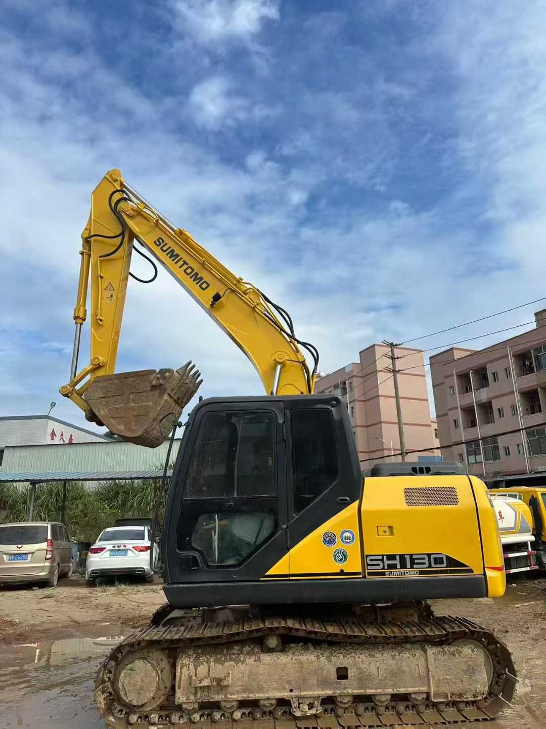 Buy Sumitomo SH130-5 Used Excavator / 4 Used Sumitomo SH130-5 Excavator 2014 Model / 4