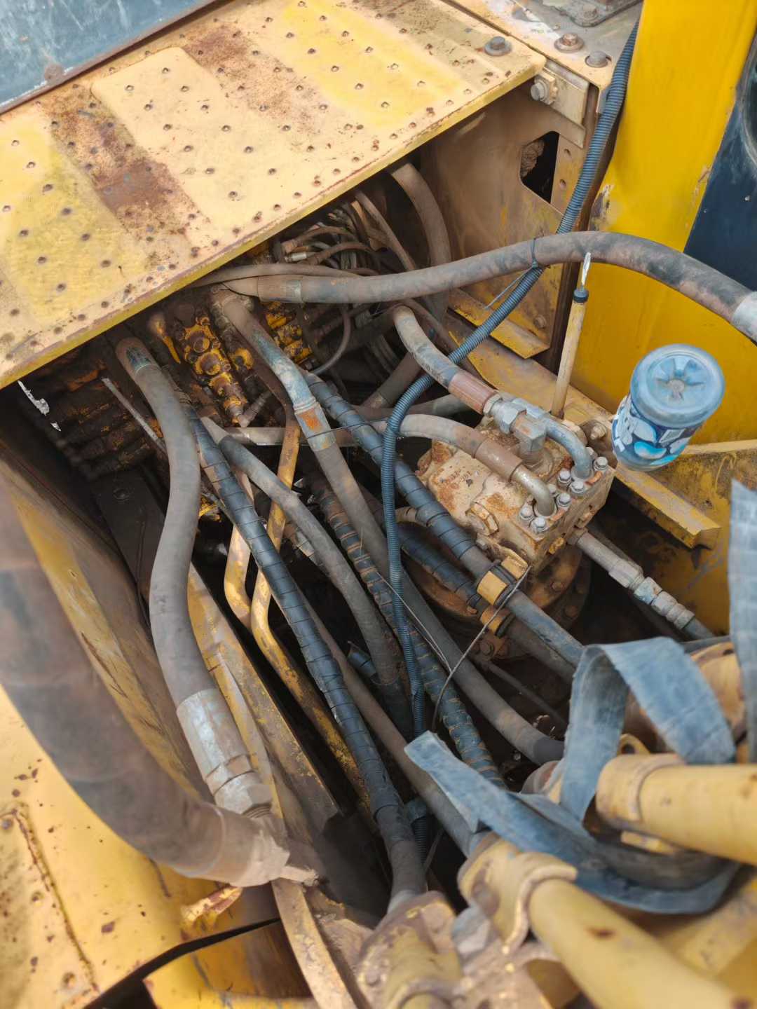 Buy Komatsu PC220-8 Used Excavator / 7 Used Komatsu PC220-8 Excavator 2016 Model / 7