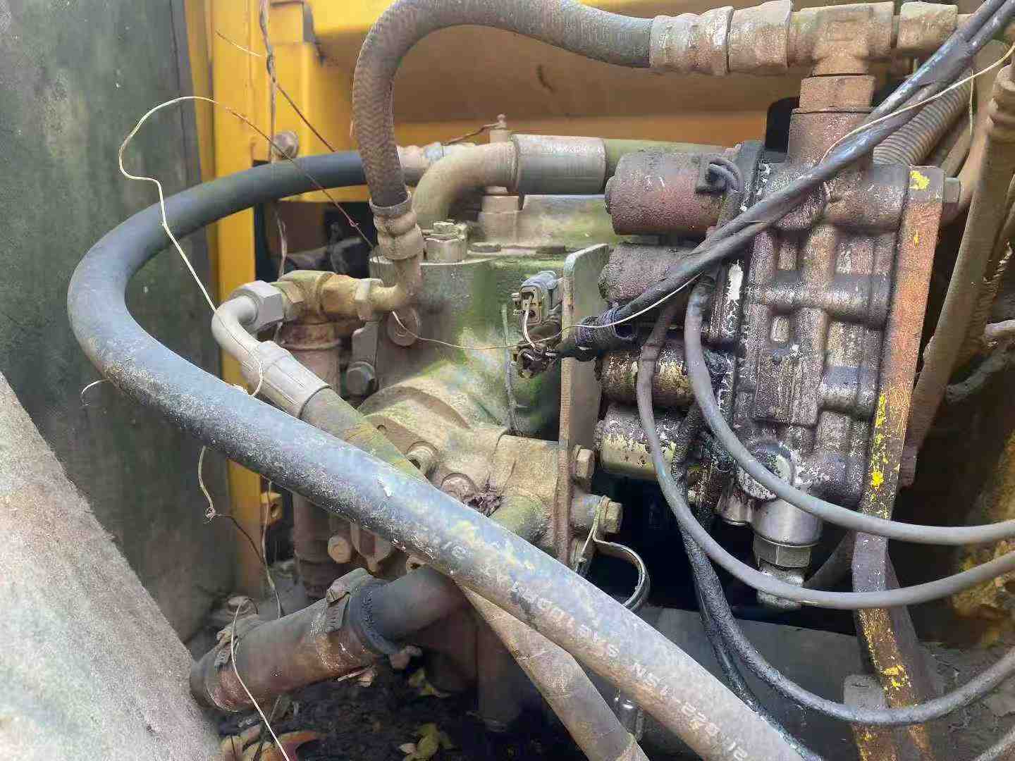 Buy Komatsu PC120 Used Excavator / 1