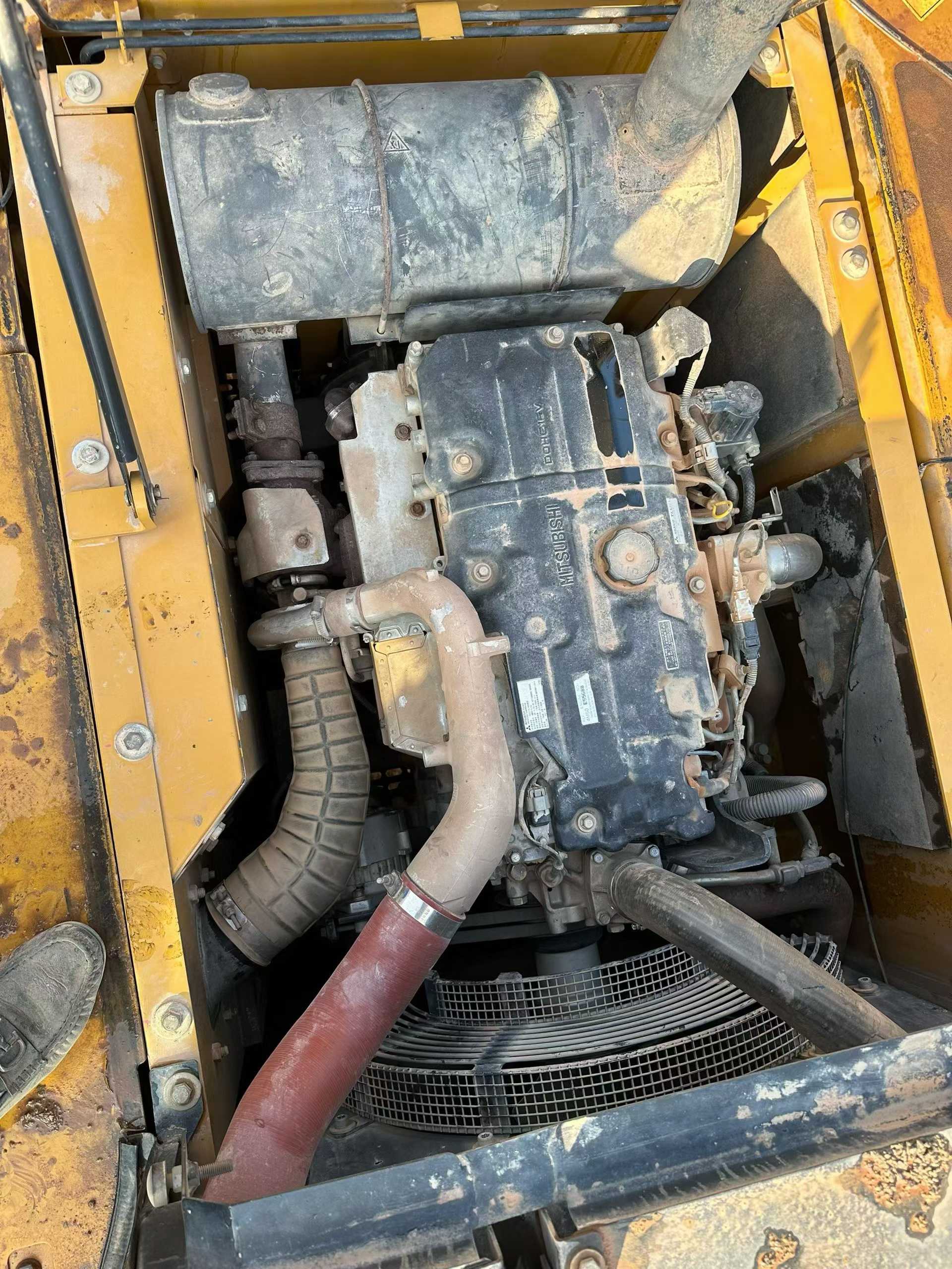 Buy Sany SY205H Used Excavator / 5 Used Sany SY205H Excavator 2022 Model / 5