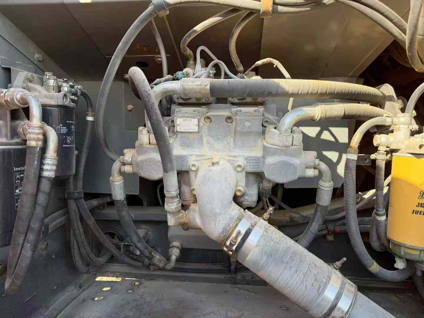 Buy Hitachi ZAXIS200 Used Excavator / 6 Used Hitachi ZAXIS200 Excavator 2016 Model / 6