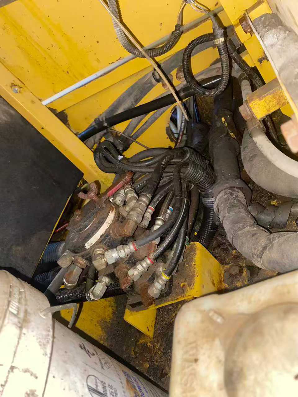 Buy Komatsu PC200 Used Excavator / 2 Used Komatsu PC200 Excavator 2016 Model / 2