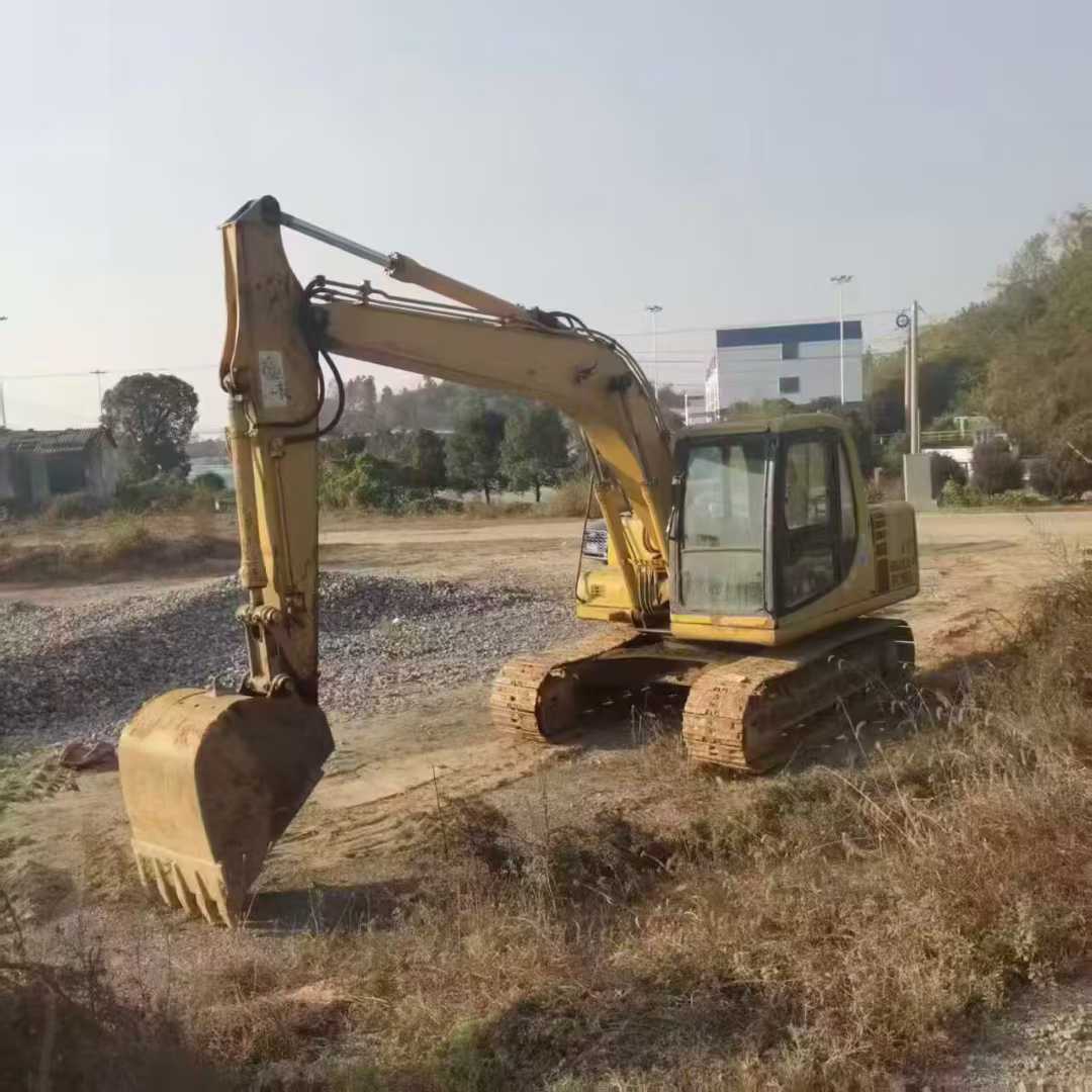 Buy Komatsu PC120-6E Used Excavator / 2 Used Komatsu PC120-6E Excavator 2016 Model / 2