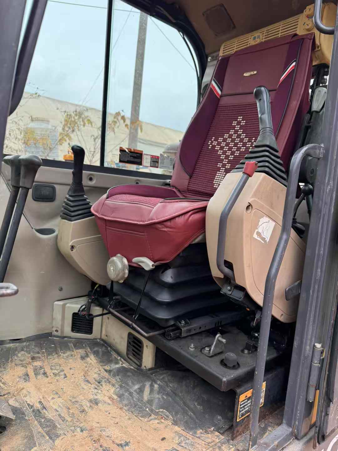 Buy Doosan DX60 Used Excavator / 9 Used Doosan DX60 Excavator 2016 Model / 9