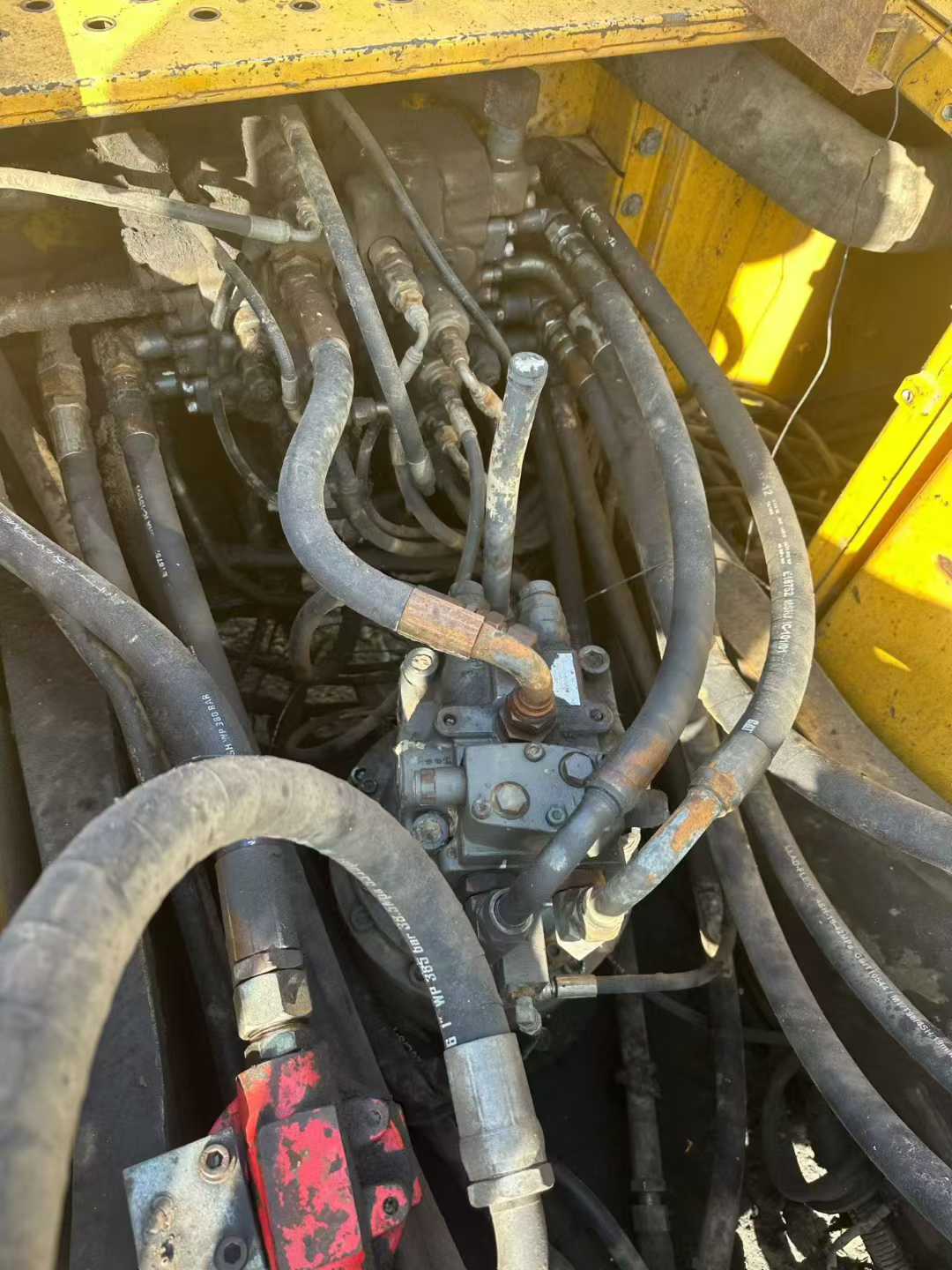 Buy Volvo EW210C Used Excavator / 7 Used Volvo EW210C Excavator 2011 Model / 7