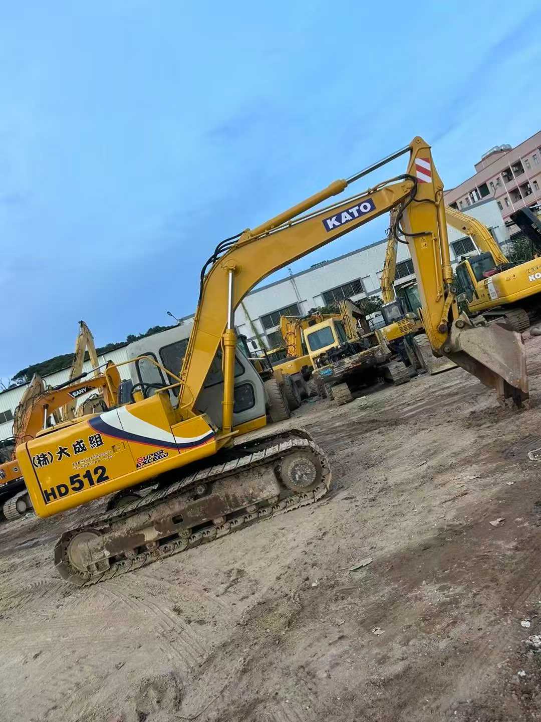 Buy Kato HD510 Used Excavator / 9 Used Kato HD510 Excavator 2016 Model / 9