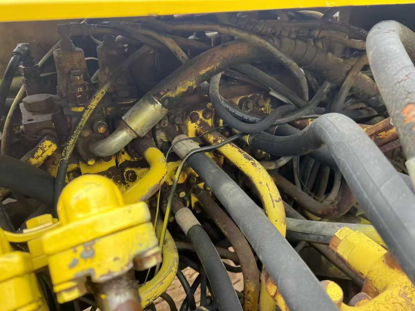 Buy Komatsu PC200-6 Used Excavator / 6 Used Komatsu PC200-6 Excavator 2016 Model / 6