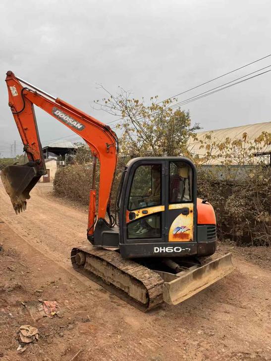 Buy Doosan DX60 Used Excavator / 1