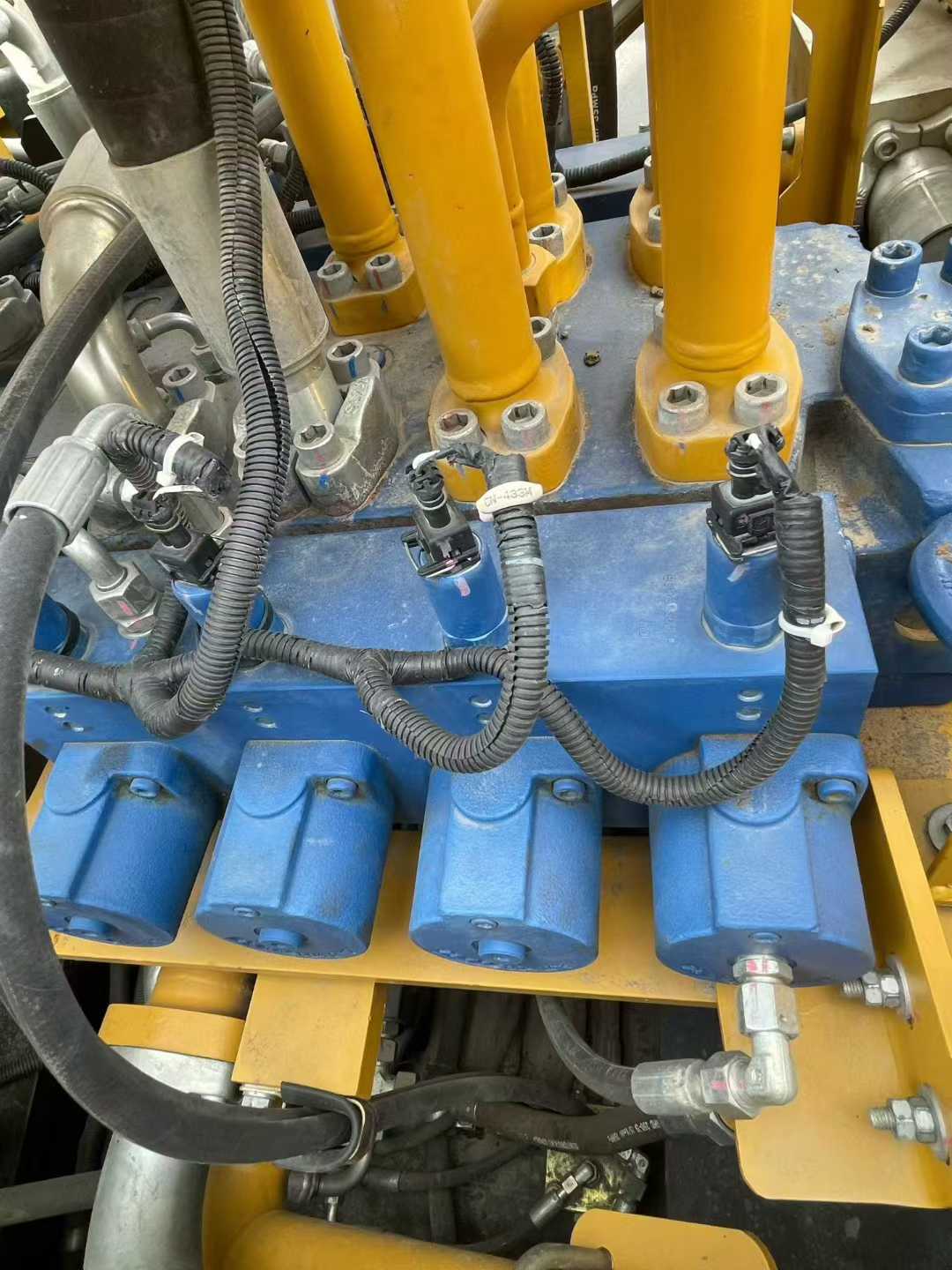 Buy Sany SY980H Used Excavator / 6 Used Sany SY980H Excavator 2016 Model / 6