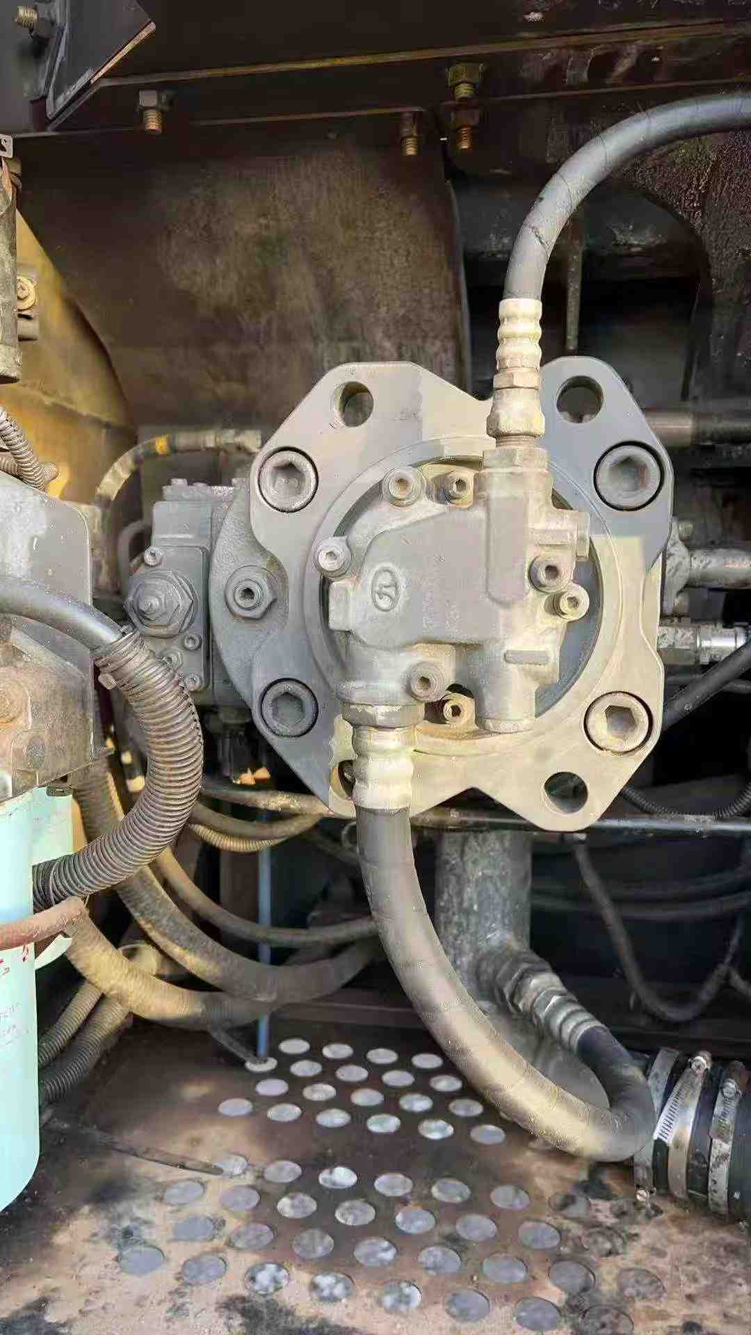 Buy Sumitomo SH210-5 Used Excavator / 3 Used Sumitomo SH210-5 Excavator 2018 Model / 3