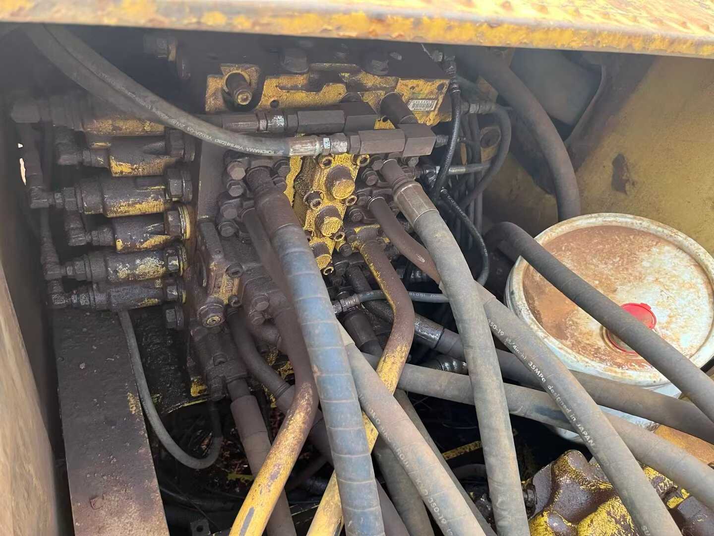 Buy Komatsu PC200-8 Used Excavator / 4 Used Komatsu PC200-8 Excavator 2016 Model / 4