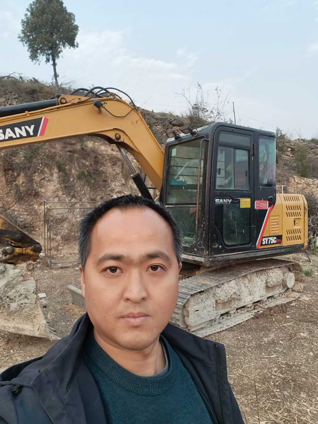 Buy Sany SY75 Used Excavator / 1