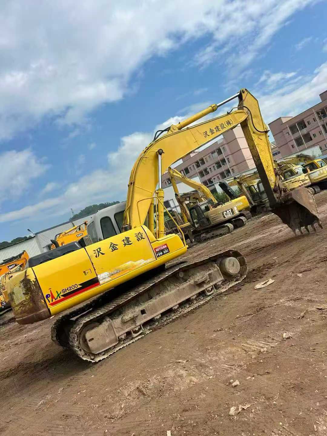 Buy Sumitomo SH200-3 Used Excavator / 2 Used Sumitomo SH200-3 Excavator 2016 Model / 2
