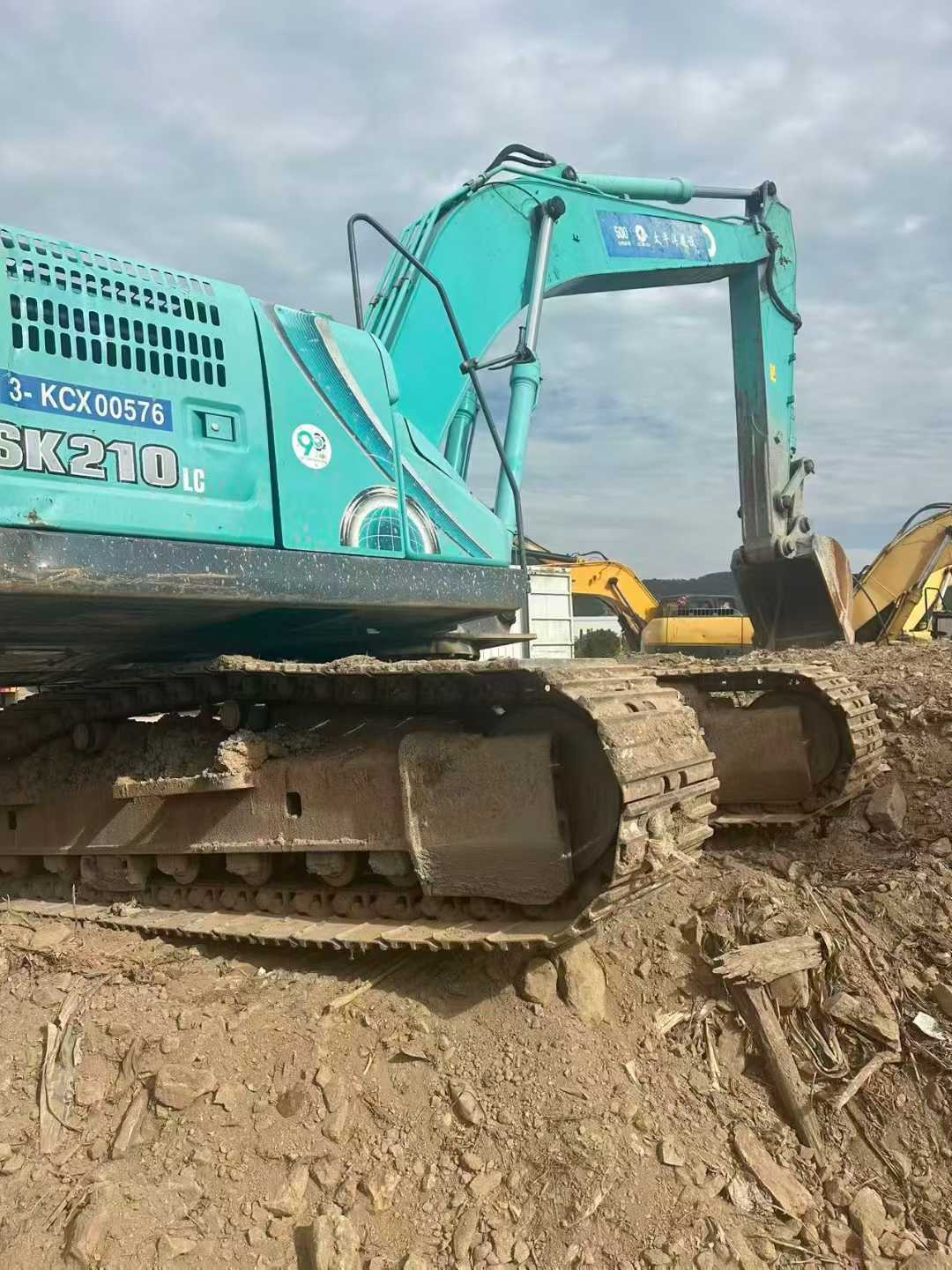 Buy Kobelco SK210 Used Excavator / 3 Used Kobelco SK210 Excavator 2016 Model / 3