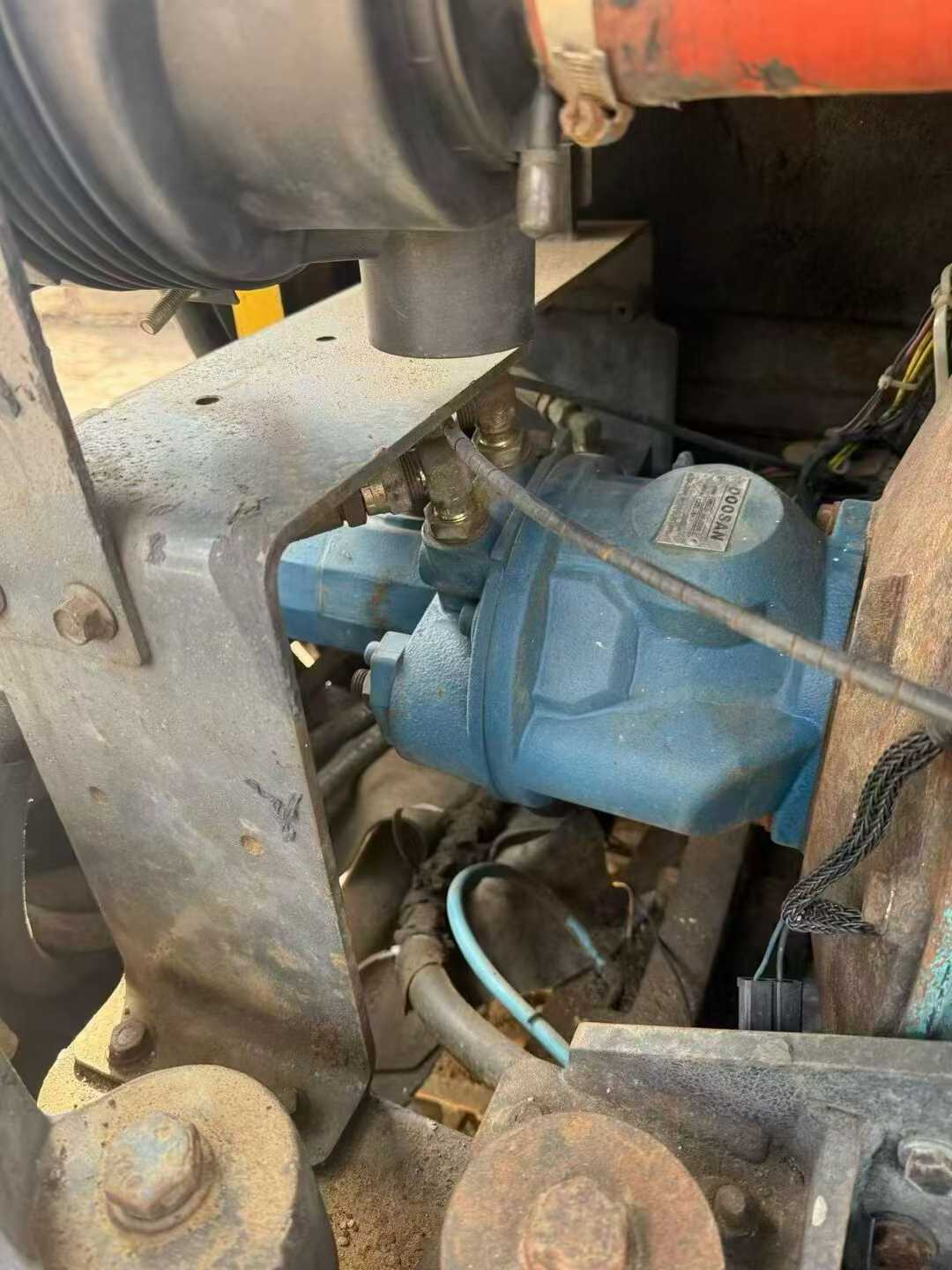 Used Volvo EC60 Excavator 2016 Model / 5