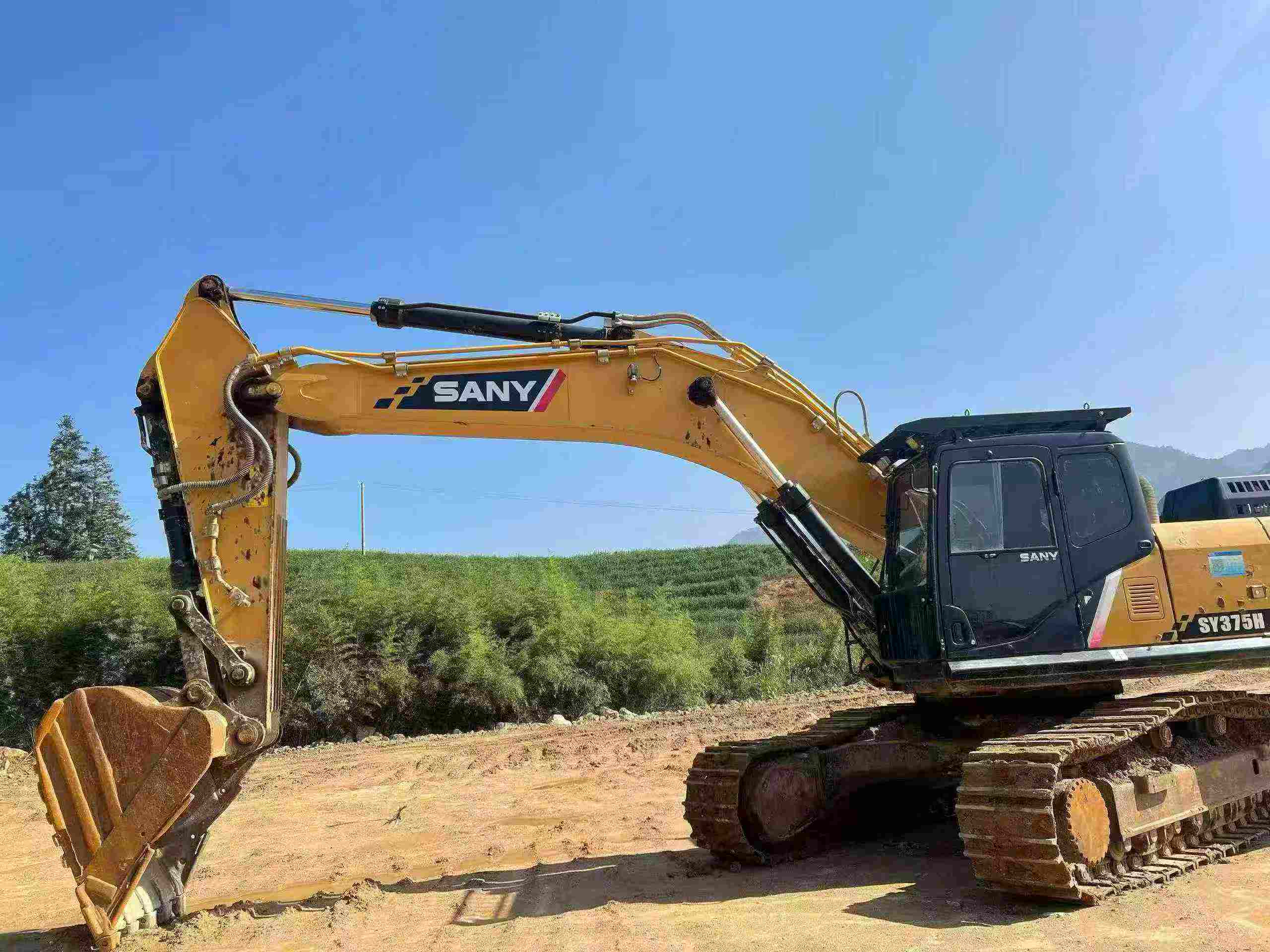 Buy Sany SY75 Used Excavator / 1