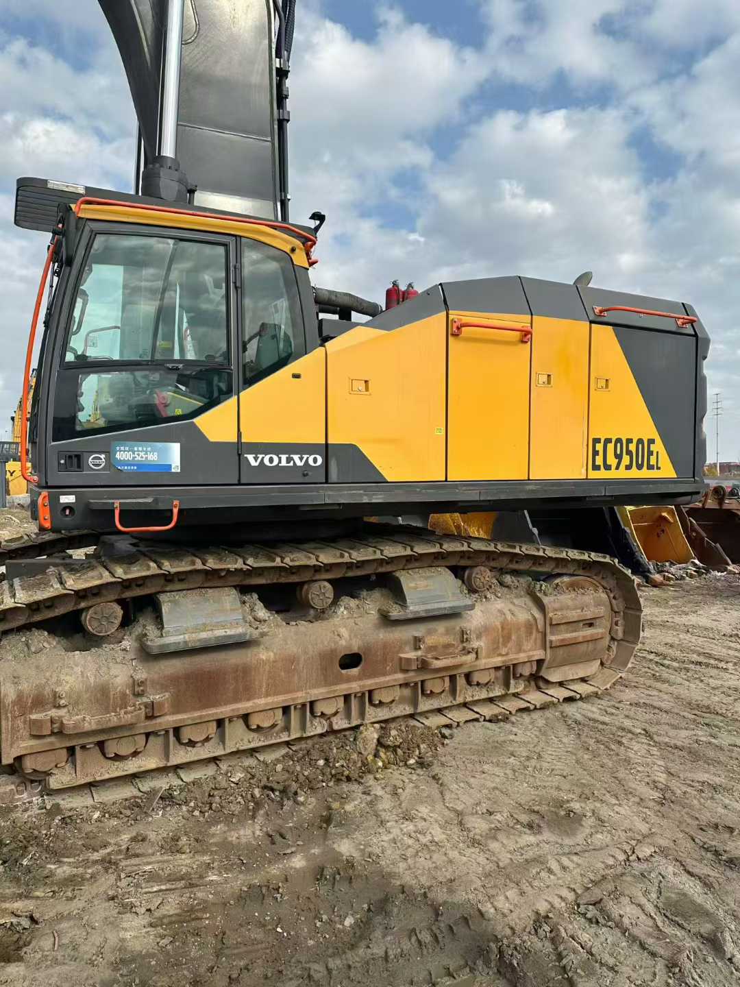 Buy Volvo EW50 Used Excavator / 2 Used Volvo EW50 Excavator 2016 Model / 2