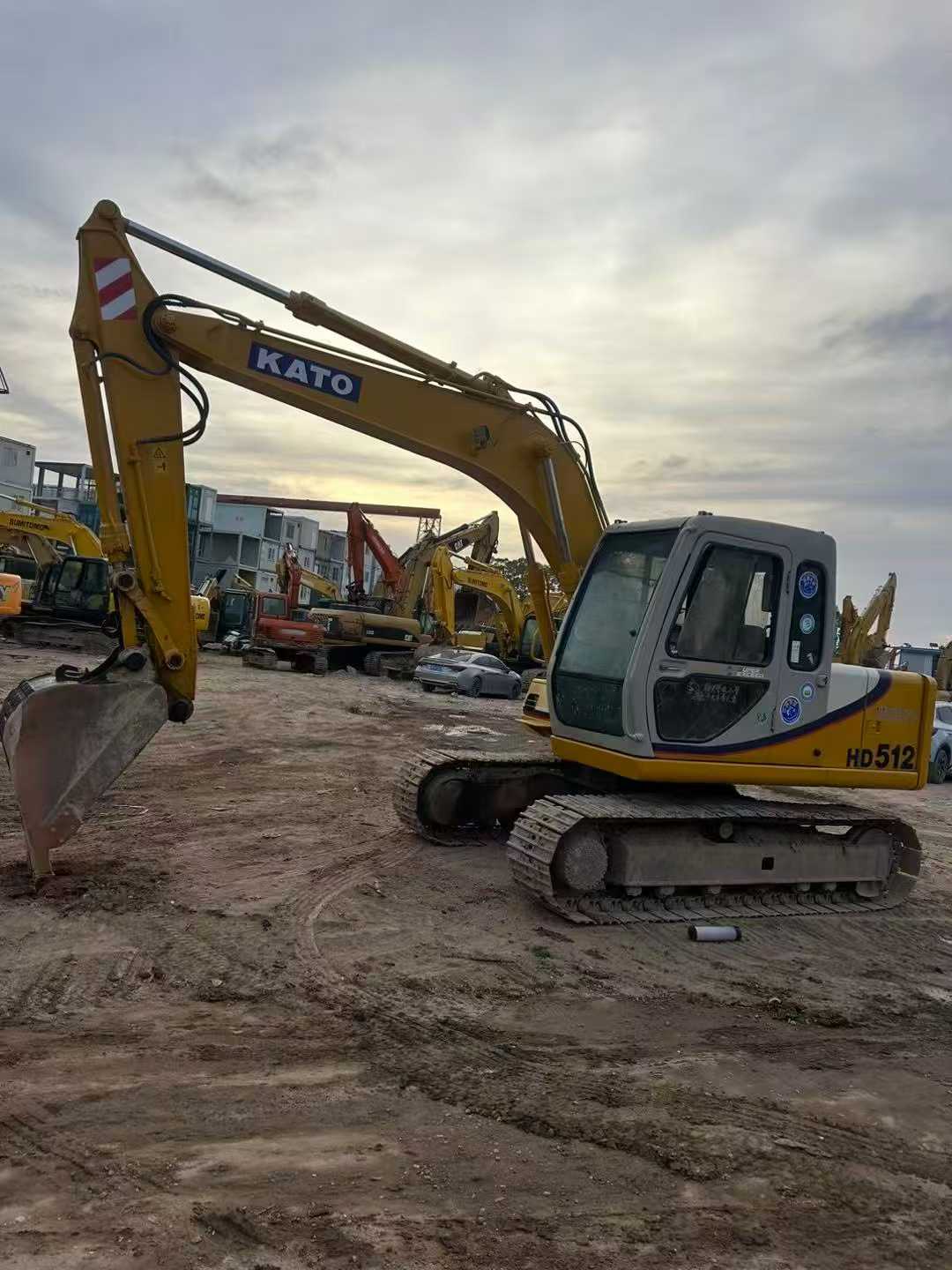 Buy Kato HD510 Used Excavator / 3 Used Kato HD510 Excavator 2016 Model / 3