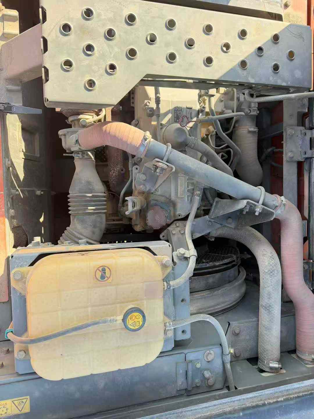 Buy Hitachi ZAXIS200 Used Excavator / 5 Used Hitachi ZAXIS200 Excavator 2016 Model / 5