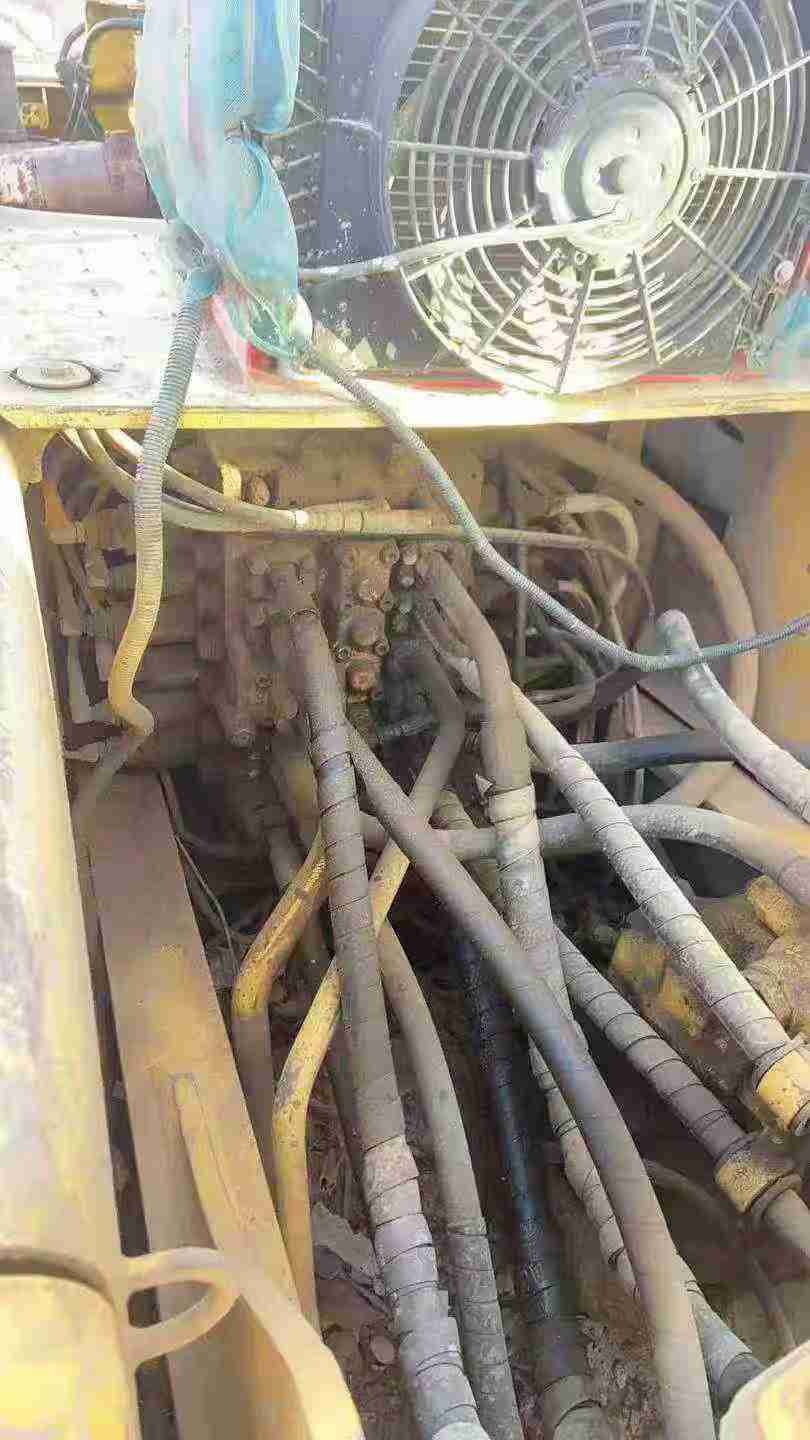 Buy Komatsu PC200 Used Excavator / 3 Used Komatsu PC200 Excavator 2014 Model / 3