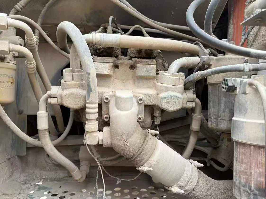 Buy Hitachi ZAXIS200 Used Excavator / 4 Used Hitachi ZAXIS200 Excavator 2017 Model / 4