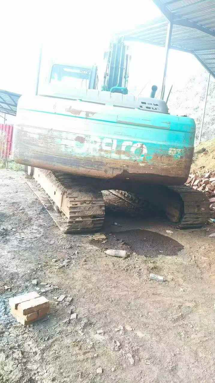 Buy Kobelco SK200 Used Excavator / 3 Used Kobelco SK200 Excavator 2016 Model / 3