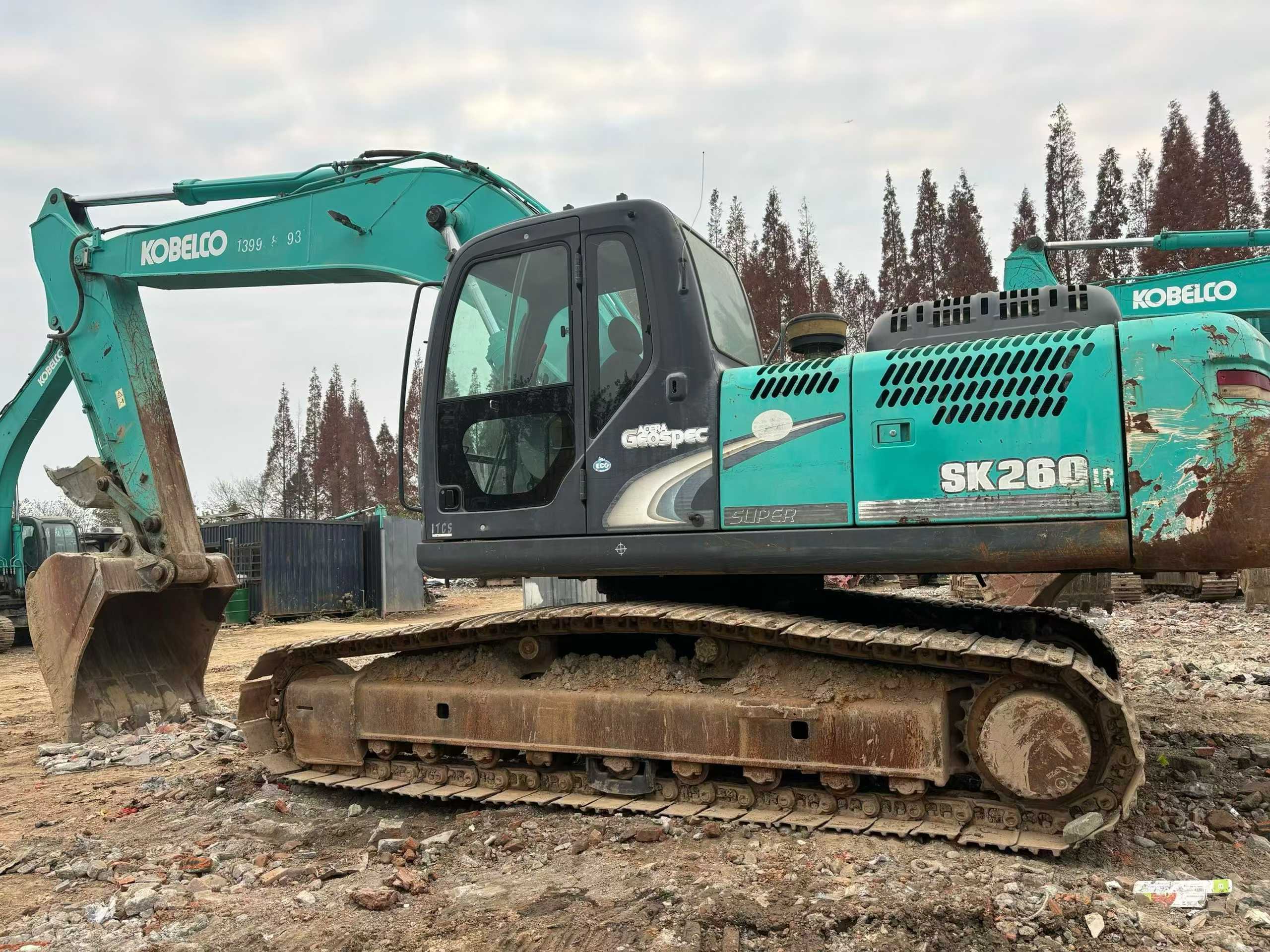 Buy Kobelco SK60 Used Excavator / 1