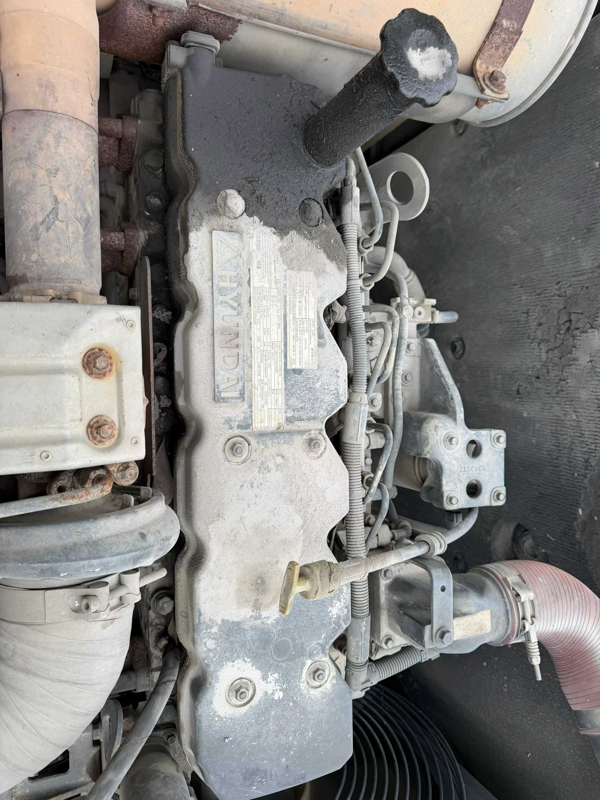 Buy Hyundai R210WVS Used Excavator / 4 Used Hyundai R210WVS Excavator 2018 Model / 4