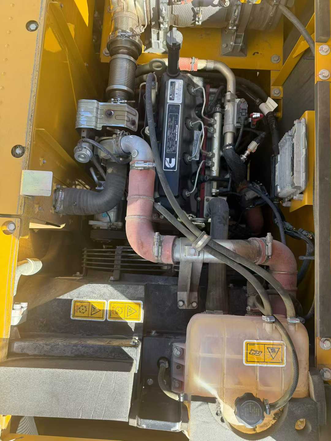 Buy XCMG XE135GA Used Excavator / 2 Used XCMG XE135GA Excavator 2024 Model / 2