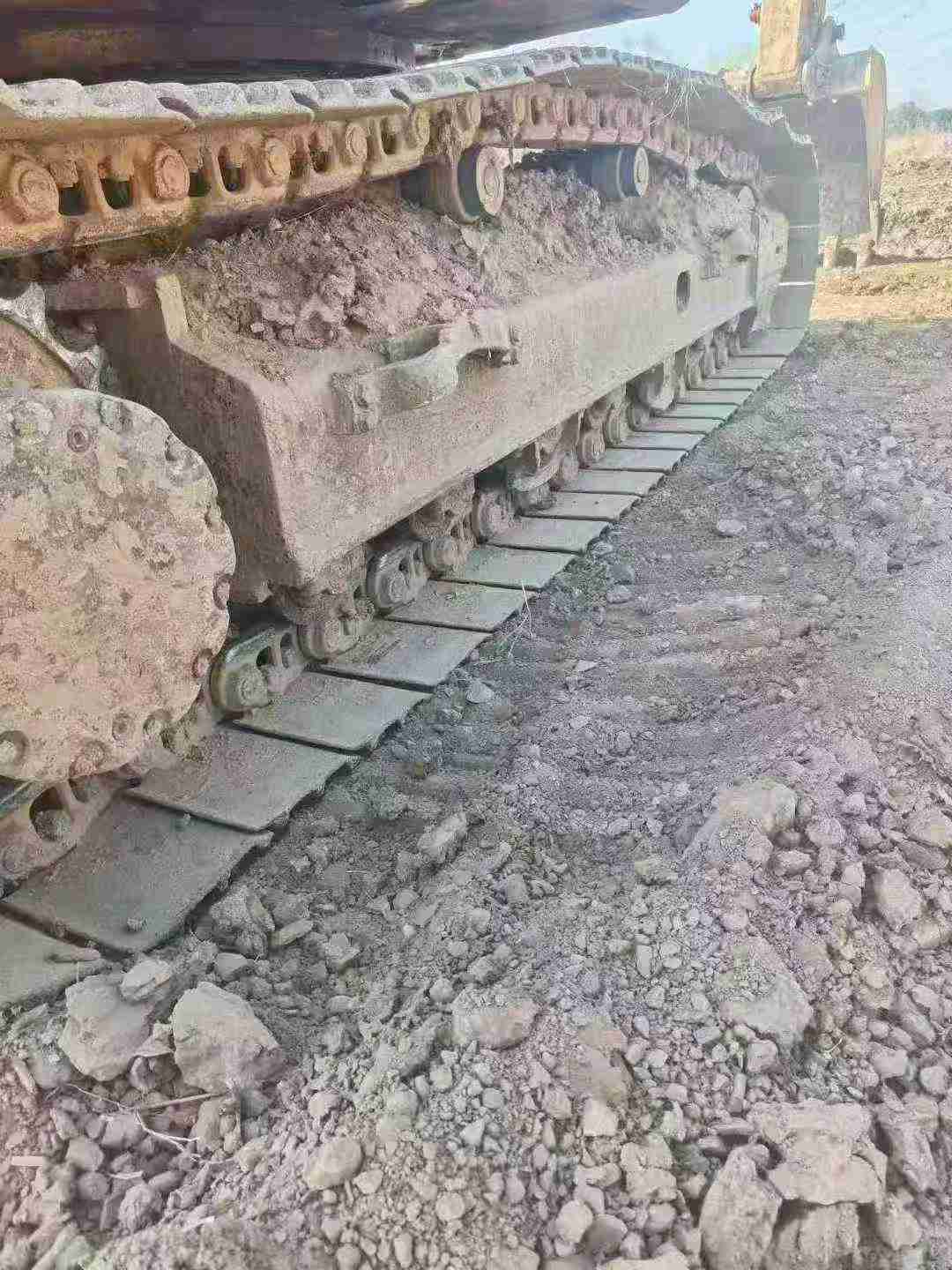 Buy Hitachi ZAXIS200 Used Excavator / 4 Used Hitachi ZAXIS200 Excavator 2013 Model / 4