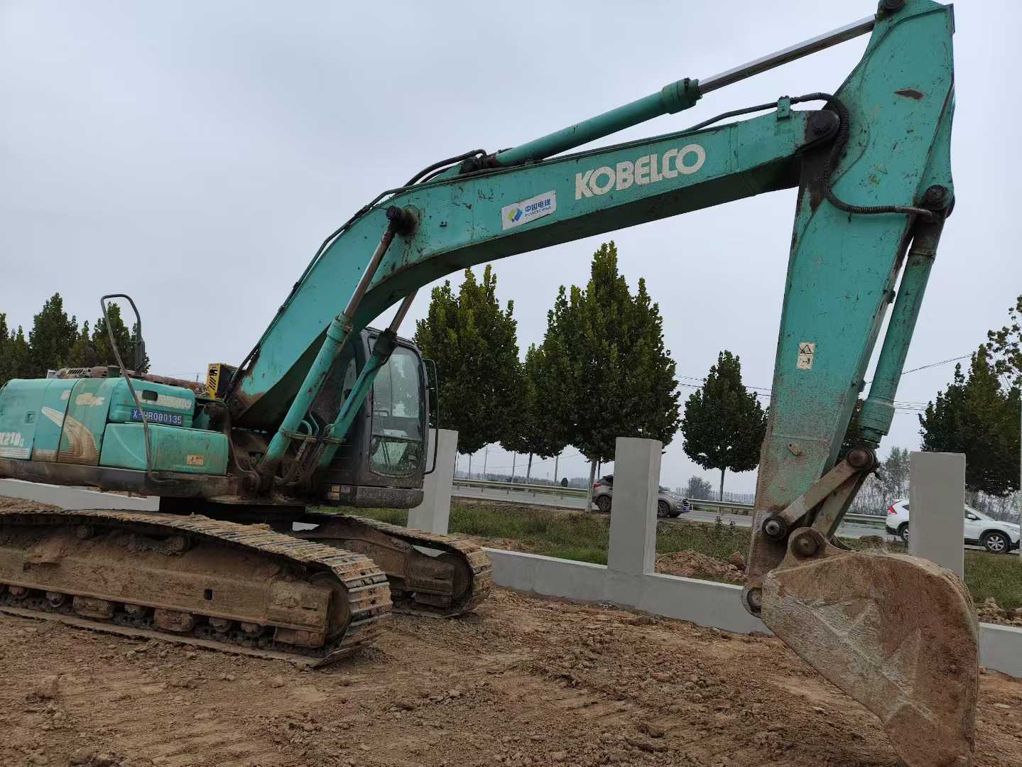 Buy Kobelco SK200 Used Excavator / 2 Used Kobelco SK200 Excavator 2012 Model / 2